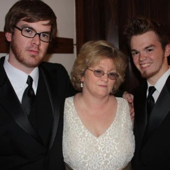 Meet your Posher, Joey - Picture 1 of 1